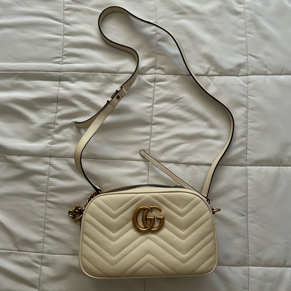 Gucci Cream Chevron Leather Crossbody with Gold Double G